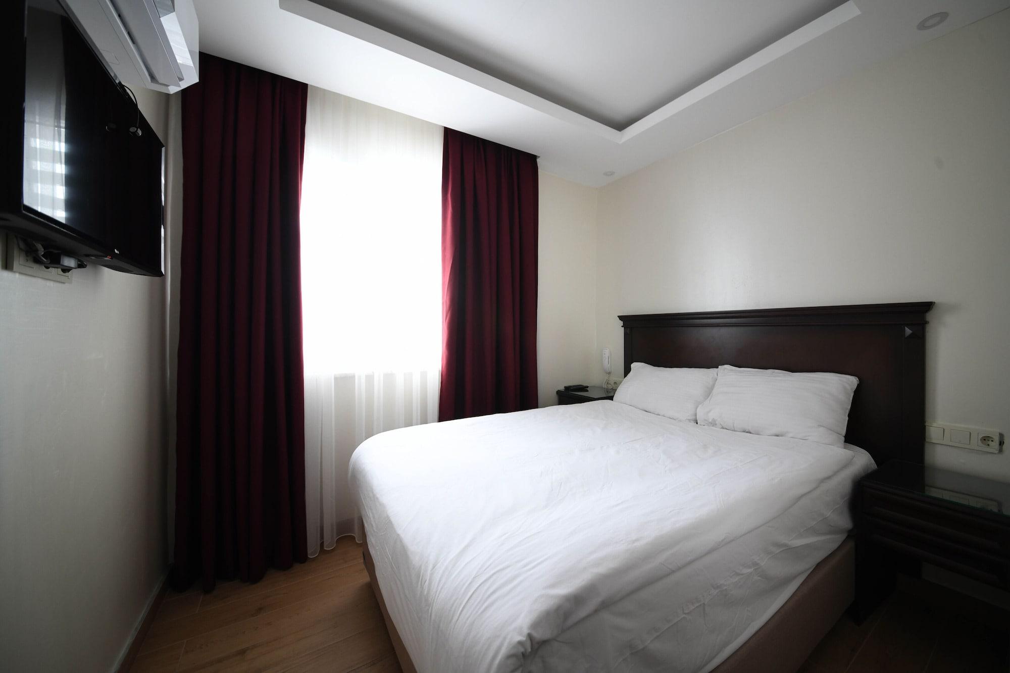 Park Star Hotel Taksim Istanboel Buitenkant foto
