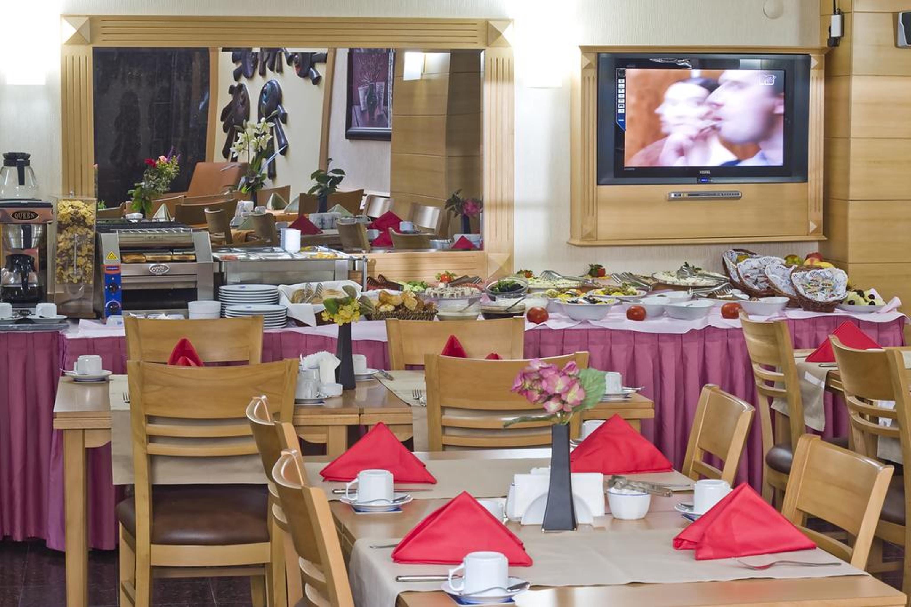 Park Star Hotel Taksim Istanboel Buitenkant foto