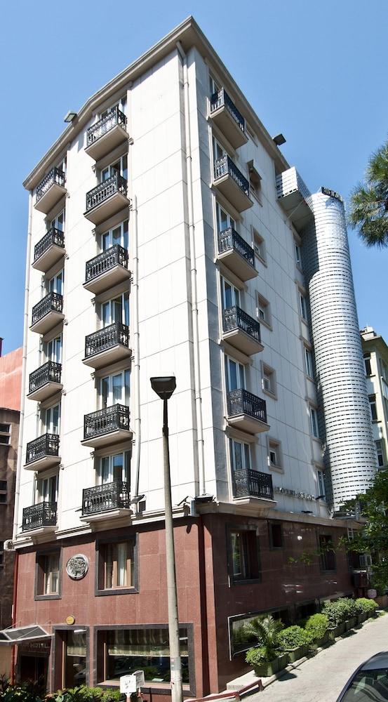 Park Star Hotel Taksim Istanboel Buitenkant foto