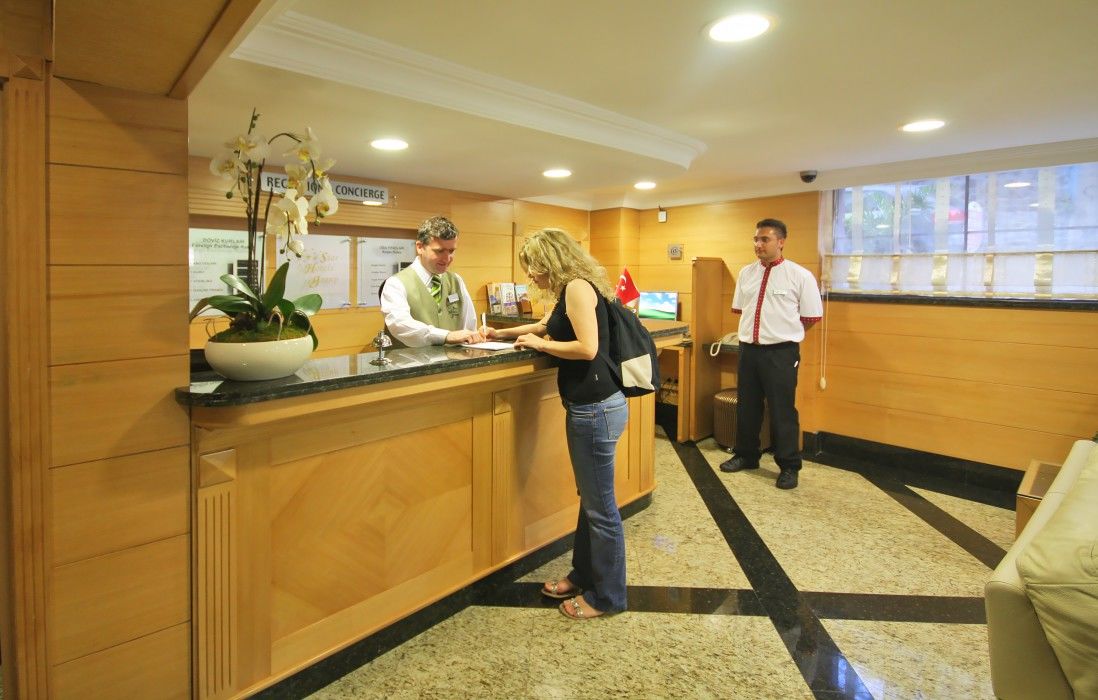 Park Star Hotel Taksim Istanboel Buitenkant foto